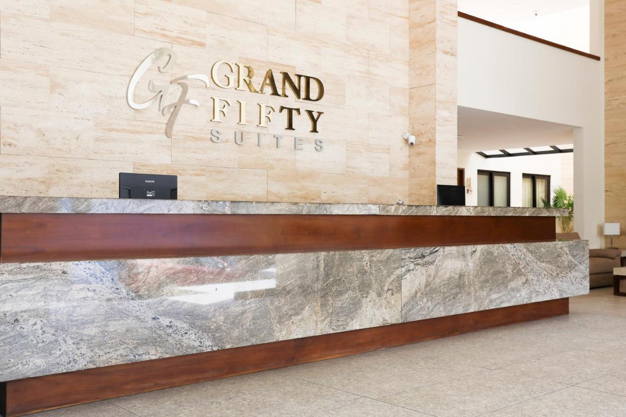Grand Fifty Suites Playa del Carmen Extérieur photo