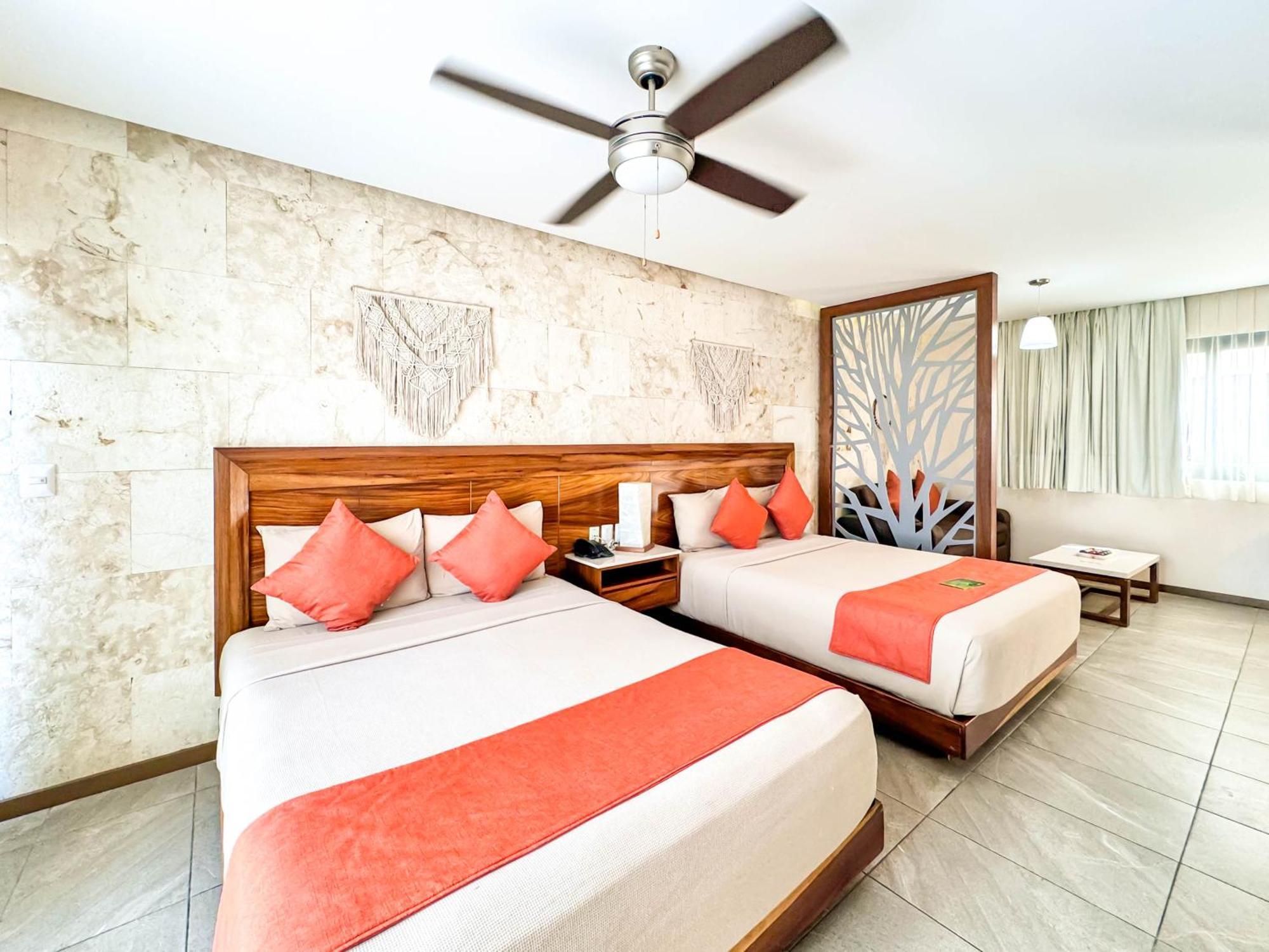 Grand Fifty Suites Playa del Carmen Extérieur photo