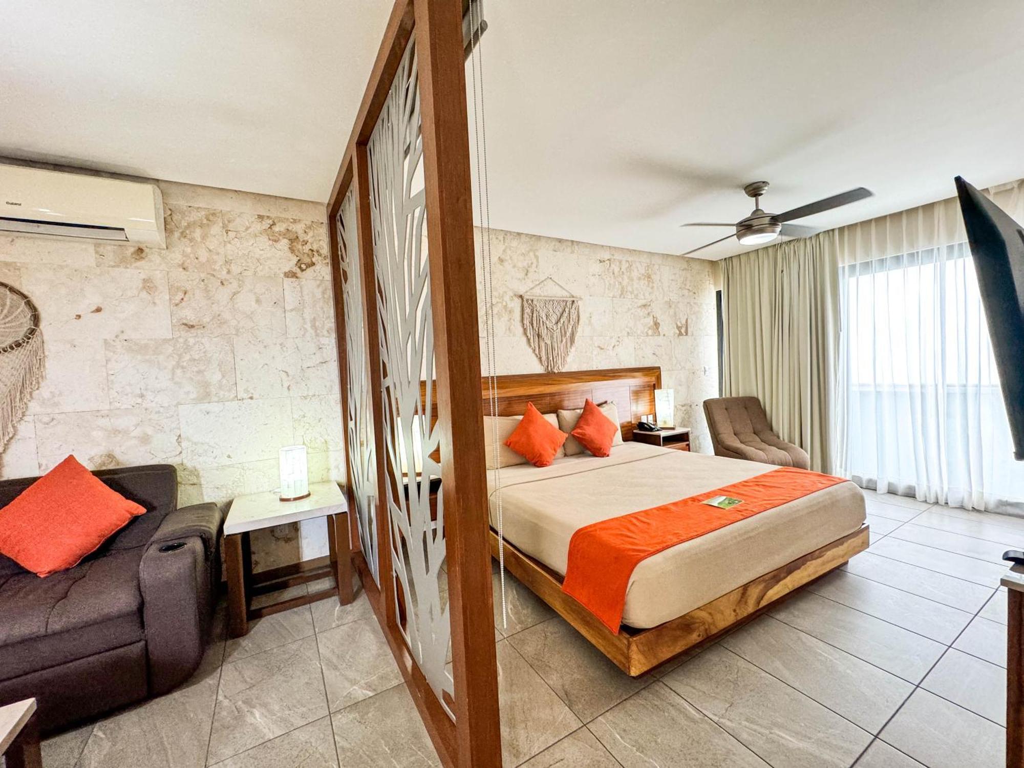 Grand Fifty Suites Playa del Carmen Extérieur photo