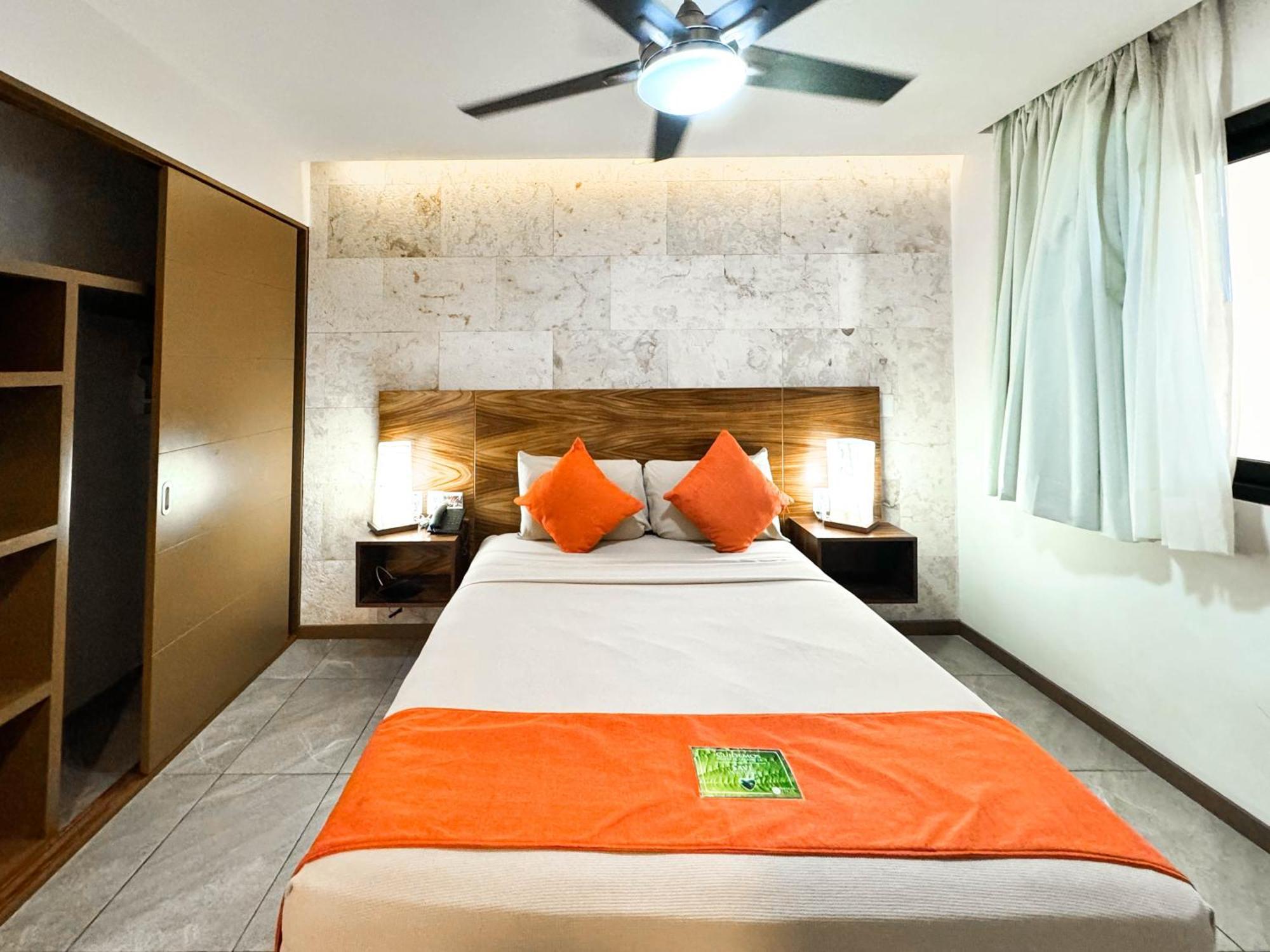 Grand Fifty Suites Playa del Carmen Extérieur photo