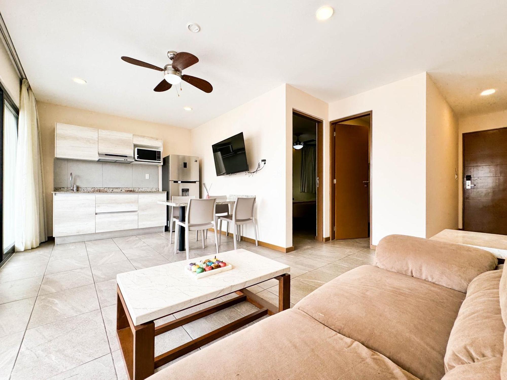 Grand Fifty Suites Playa del Carmen Extérieur photo