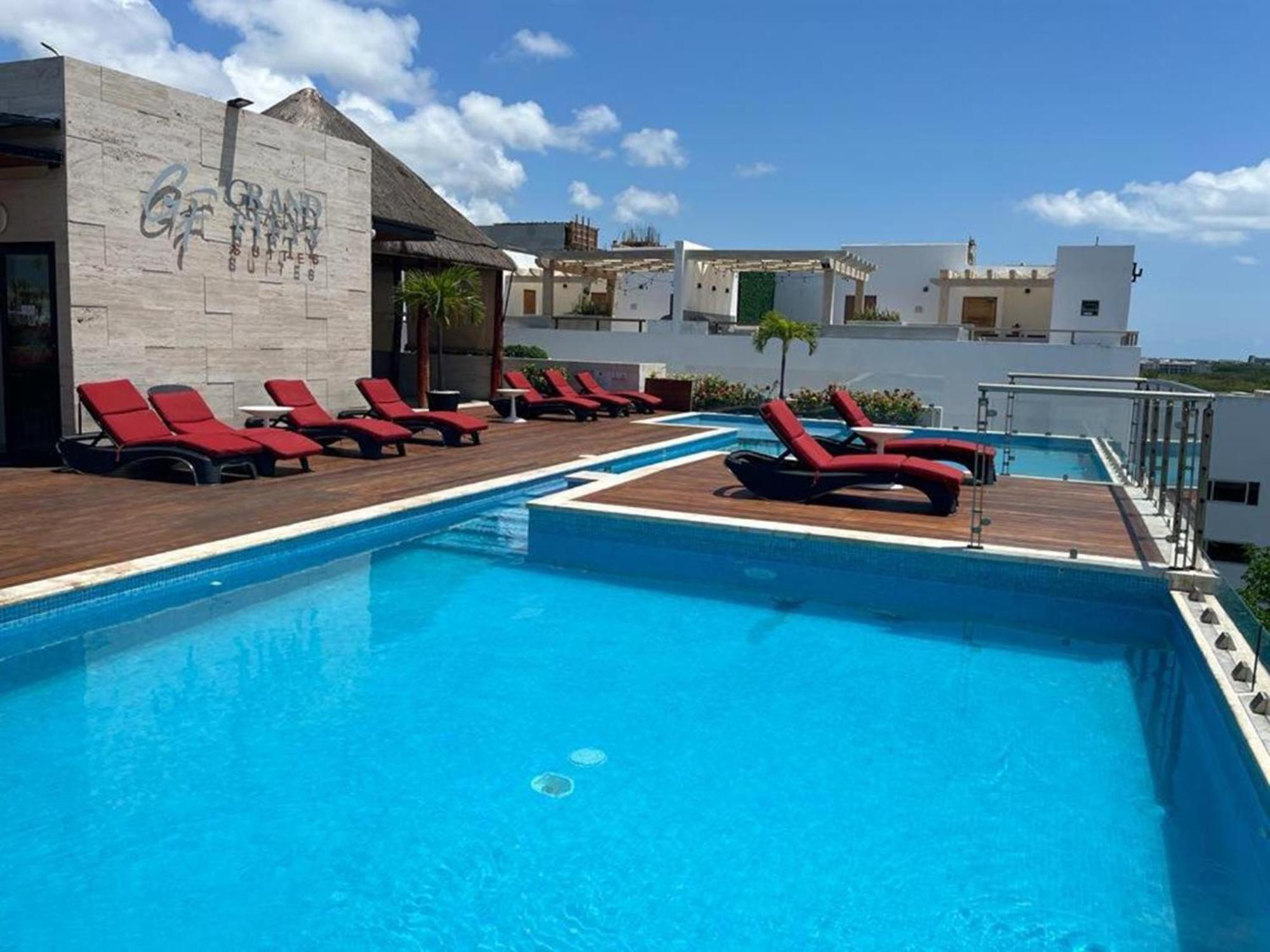 Grand Fifty Suites Playa del Carmen Extérieur photo