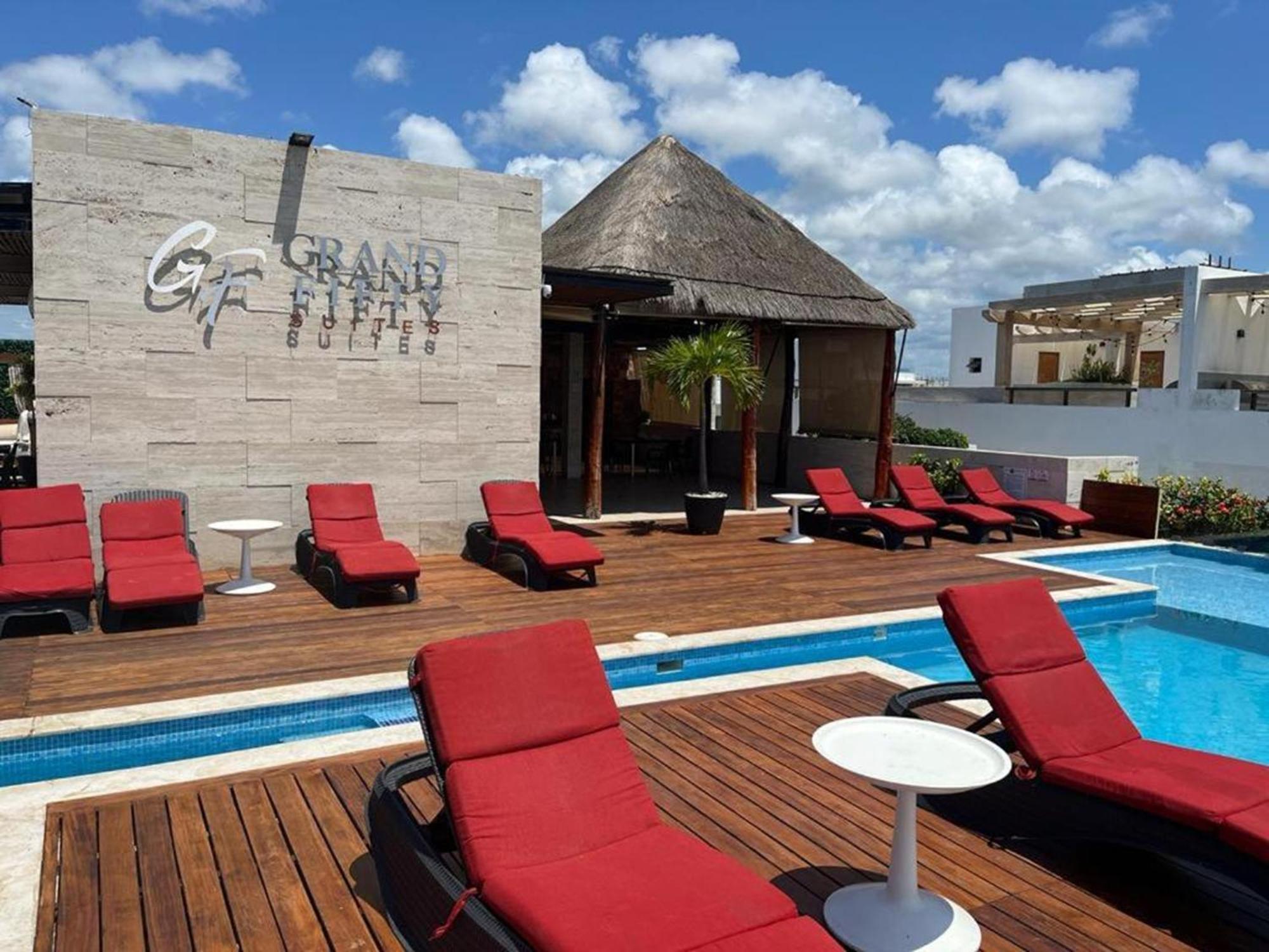 Grand Fifty Suites Playa del Carmen Extérieur photo